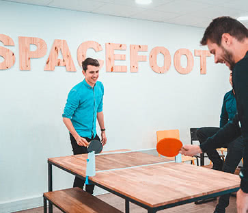 Match de ping-pong chez Spacefoot